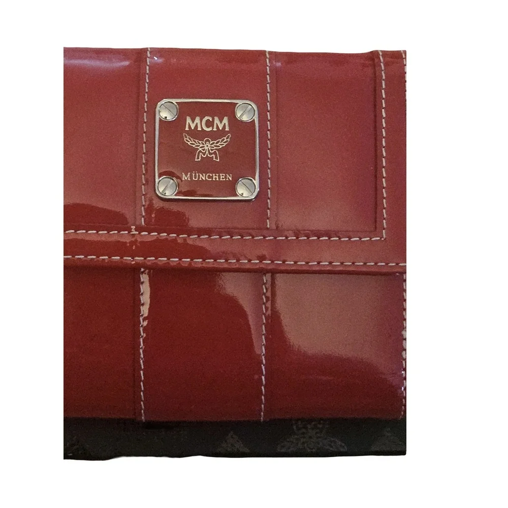 MCM Munchen Red Patent Leather Bifold Wallet with Logo Plaque and Box
